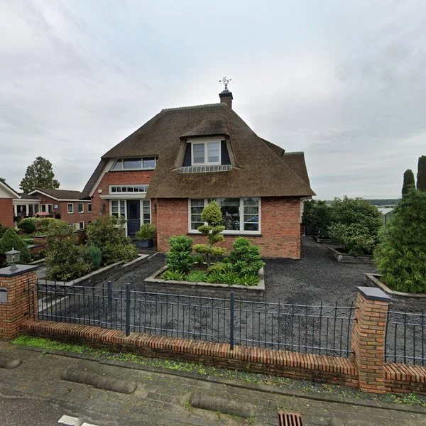 Straatbeeld van Westringdijk 48, 2913LL Nieuwerkerk aan den IJssel