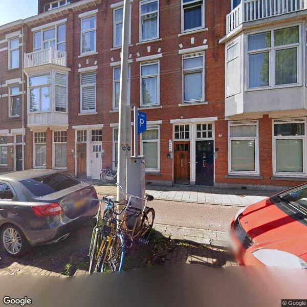 Straatbeeld van Weteringkade 74, 2515AR Den Haag