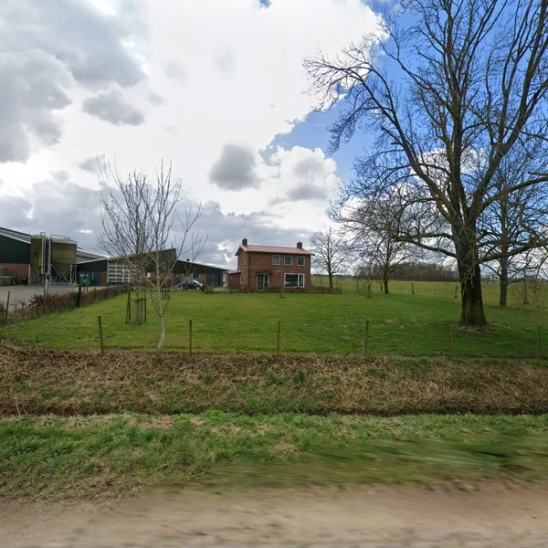Straatbeeld van Weteringsewal 8, 6675NA Valburg