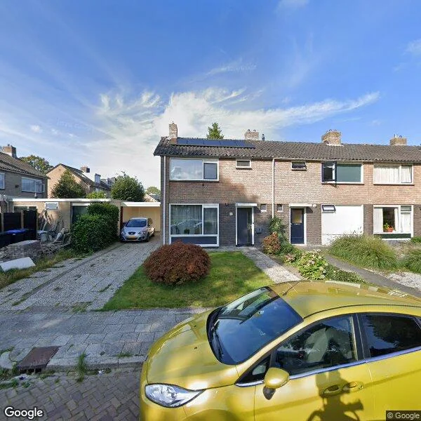 Straatbeeld van Wethouder Deodatusplantsoen 38, 9301BX Roden