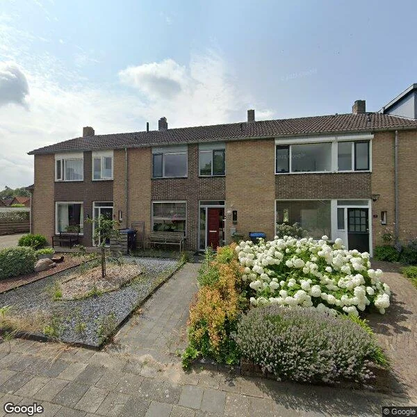 Straatbeeld van Wethouder Klerkstraat 17, 4153VH Beesd