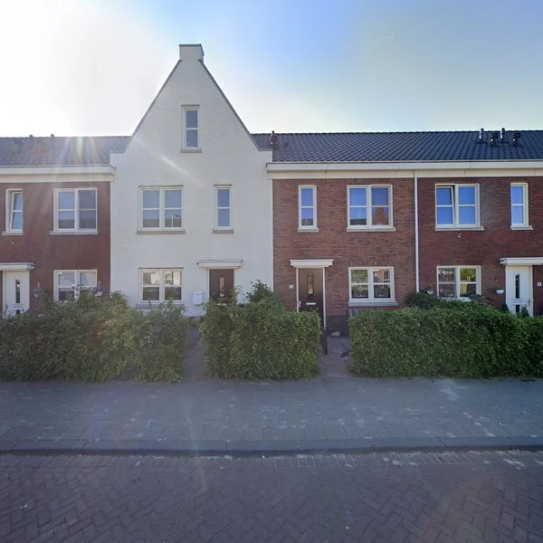 Straatbeeld van Wetsteen 12, 3214HD Zuidland