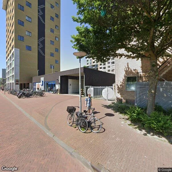 Straatbeeld van Wielewaalplein 38, 9713BR Groningen