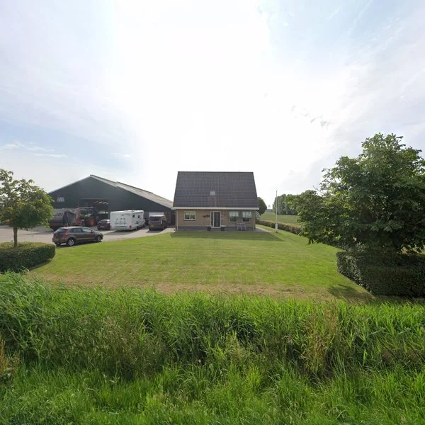 Straatbeeld van Wielwei 53, 8516DE Doniaga