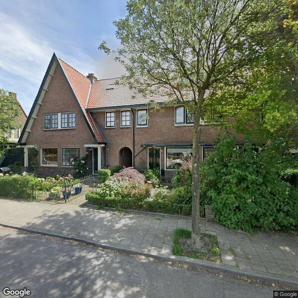 Straatbeeld van Wijkamplaan 31, 3742WN Baarn