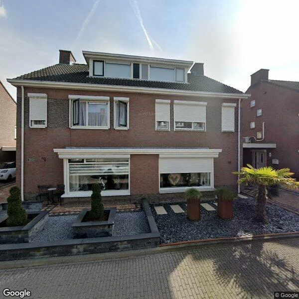 Straatbeeld van Wijningsstraat 12, 4711VE St. Willebrord