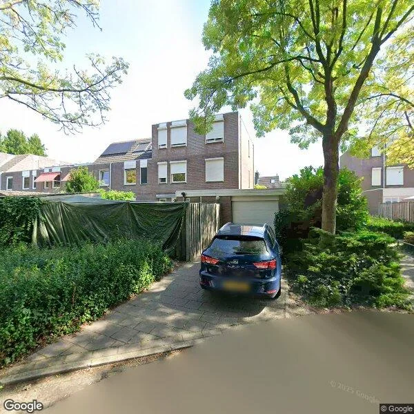 Straatbeeld van Wikkebeek 1, 5501EW Veldhoven