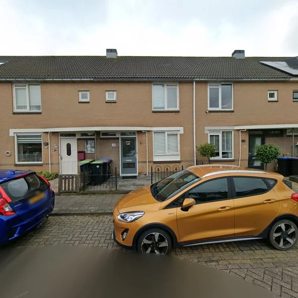 Straatbeeld van Wilhelmina Bladergroenstraat 34, 3207TA Spijkenisse