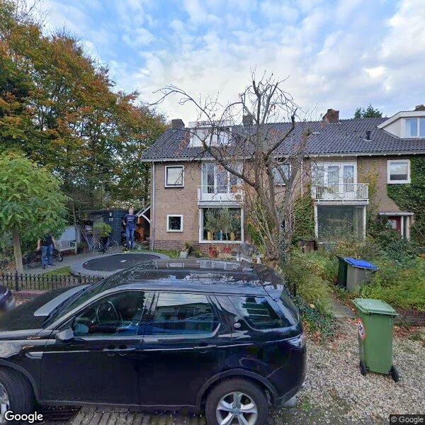 Straatbeeld van Wilhelminalaan 25, 3732GJ De Bilt