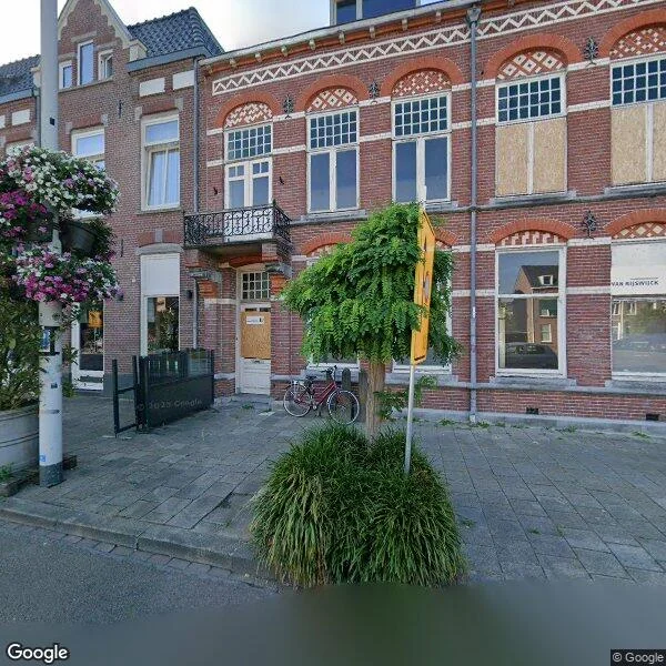 Straatbeeld van Wilhelminaplein 10, 5611HE Eindhoven