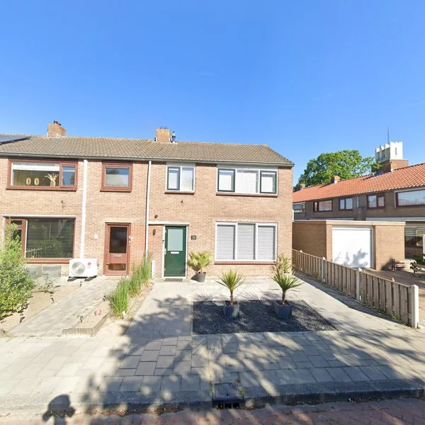 Straatbeeld van Wilhelminastraat 32, 3214CX Zuidland