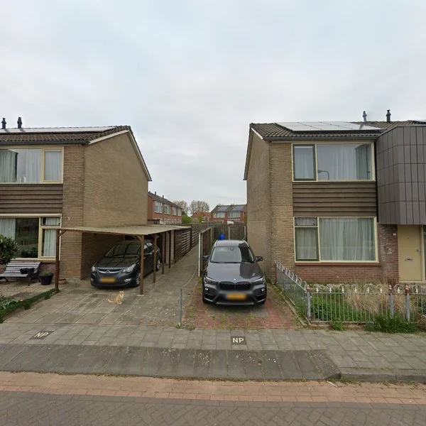Straatbeeld van Willem-Alexanderstraat 8, 4484AS Kortgene