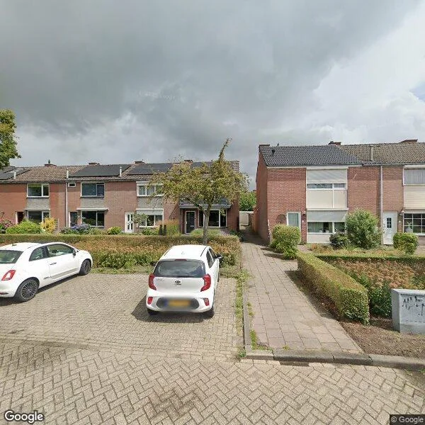 Straatbeeld van Willem Grolstraat 77, 7826EG Emmen