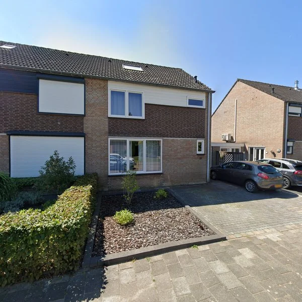 Straatbeeld van Wittemolenweg 30, 6061EN Posterholt
