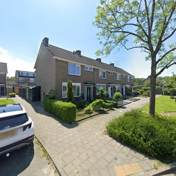 Straatbeeld van Wittezeestraat 27, 4388GD Oost-Souburg