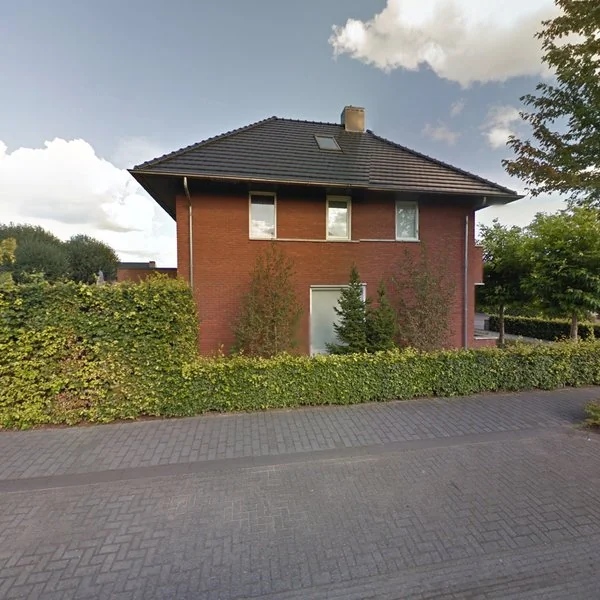 Straatbeeld van Woelse Donk 96, 4207XD Gorinchem