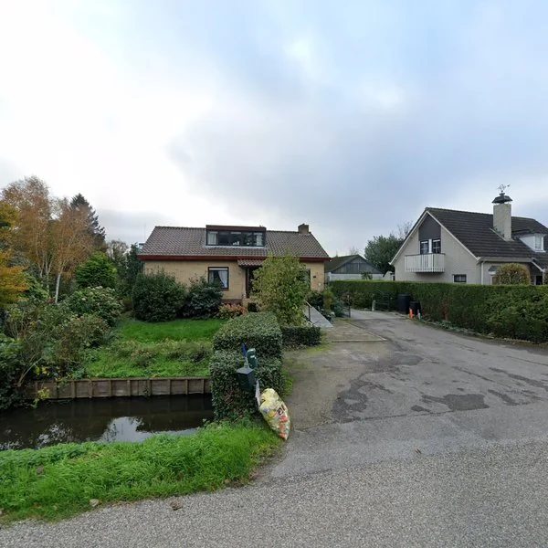Straatbeeld van Wollefoppenweg 107a, 2761DL Zevenhuizen
