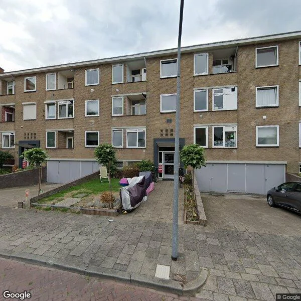Straatbeeld van Wolvenlaan 275, 1216EV Hilversum