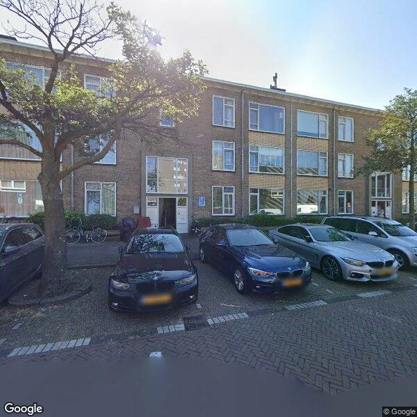 Straatbeeld van Wolweversgaarde 150, 2542AW Den Haag