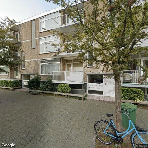 Straatbeeld van Wormerveerstraat 77, 2547XL Den Haag