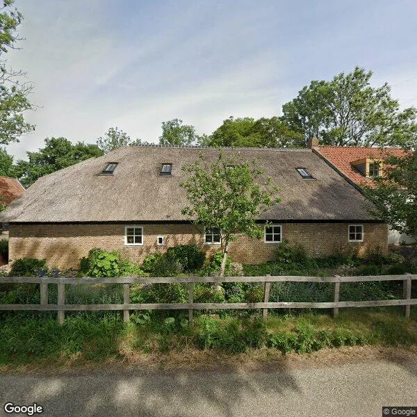 Straatbeeld van Wouddijk 12, 3238LG Zwartewaal