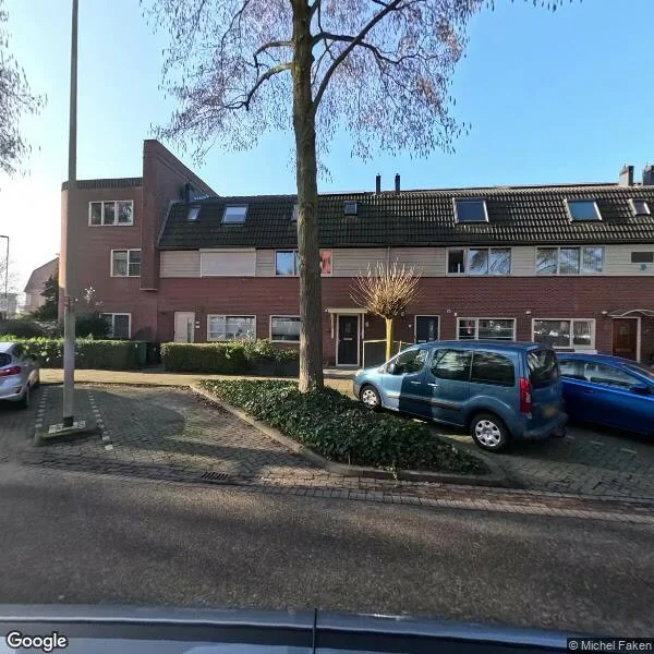 Straatbeeld van Woudlaan 15, 2719JJ Zoetermeer