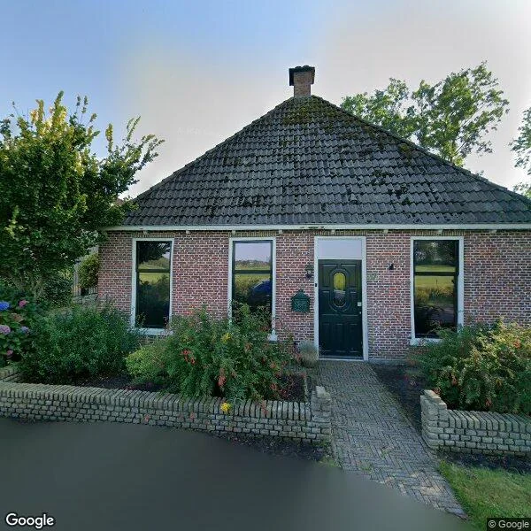 Straatbeeld van Wynzerdyk 25, 9062GP Oentsjerk