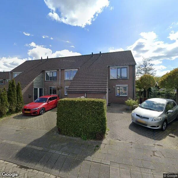 Straatbeeld van Ype Poortingawei 47, 8915KE Leeuwarden