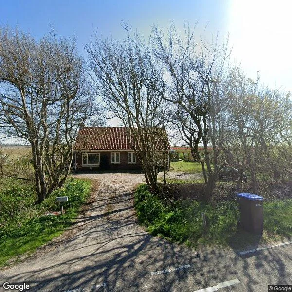 Straatbeeld van Zanddijk 1, 1783PP Den Helder