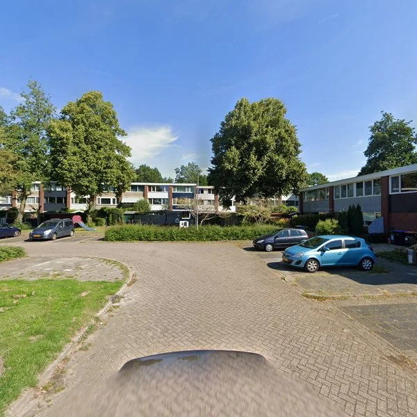 Straatbeeld van Zandkamp 106, 3828GG Hoogland