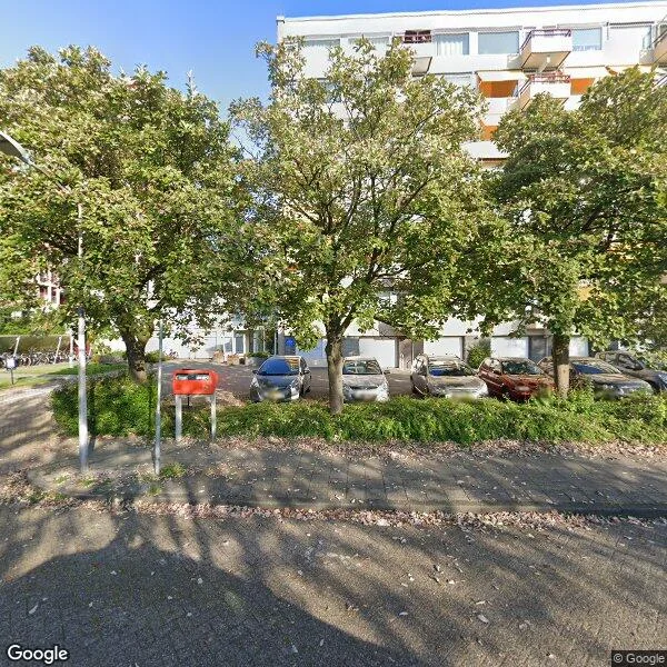 Straatbeeld van Zandvoorter Allee 114, 2012WC Haarlem