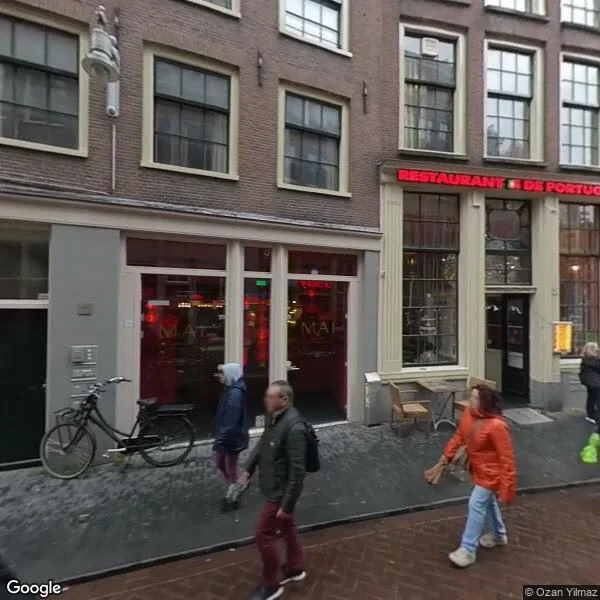 Straatbeeld van Zeedijk 37B, 1012AR Amsterdam