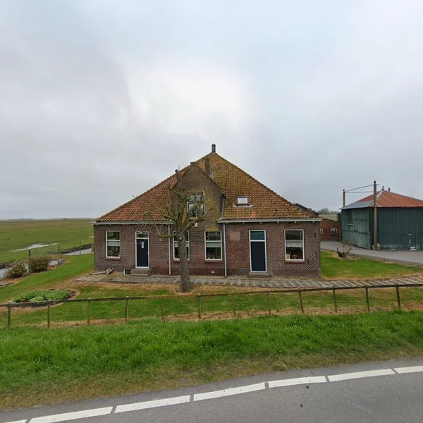 Straatbeeld van Zeedijk 5, 1154PP Uitdam
