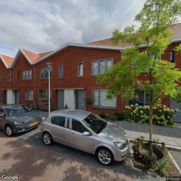 Straatbeeld van Zeeheldenlaan 28, 5612GA Eindhoven