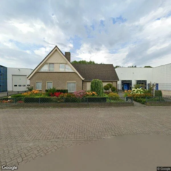 Straatbeeld van Zeelbergseweg 37, 5555LD Valkenswaard
