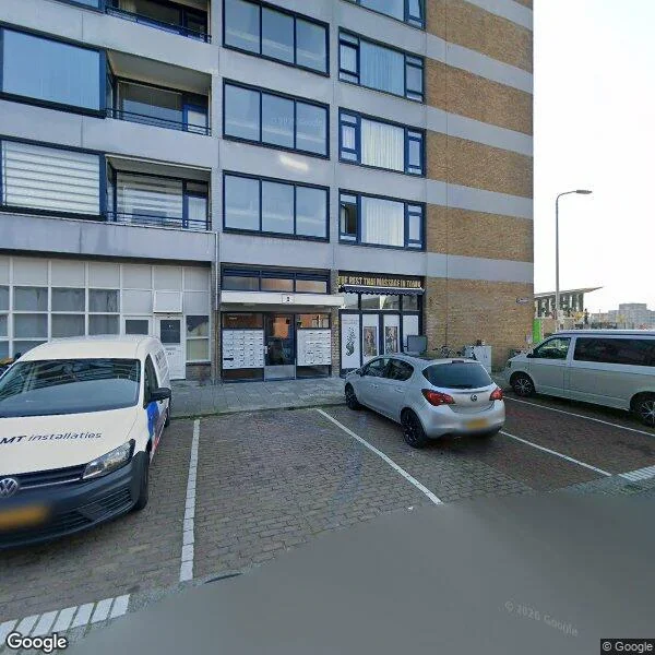 Straatbeeld van Zeesluisweg 82, 2583DS Den Haag