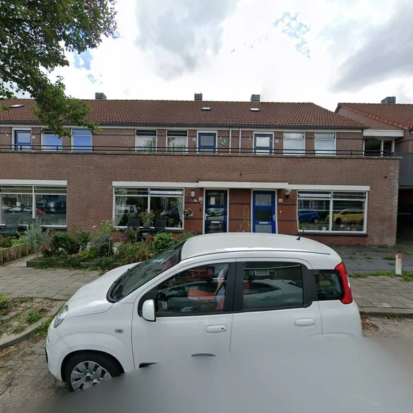 Straatbeeld van Zeevaartstraat 63, 2951AX Alblasserdam