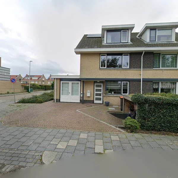 Straatbeeld van Zeewinde 31, 2224GL Katwijk
