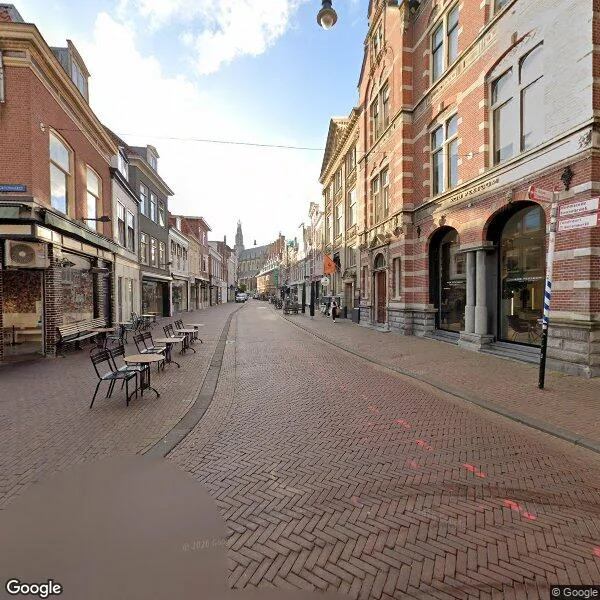 Straatbeeld van Zijlstraat 100A, 2011TR Haarlem
