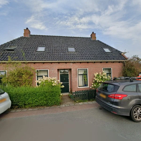 Straatbeeld van Zijlvestweg 15, 9962TA Schouwerzijl