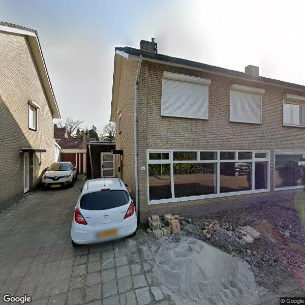 Straatbeeld van Zomerbloemstraat 12, 5712BV Someren