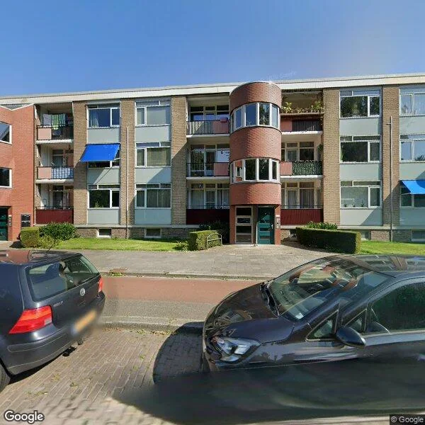 Straatbeeld van Zonnelaan 51, 9742BA Groningen