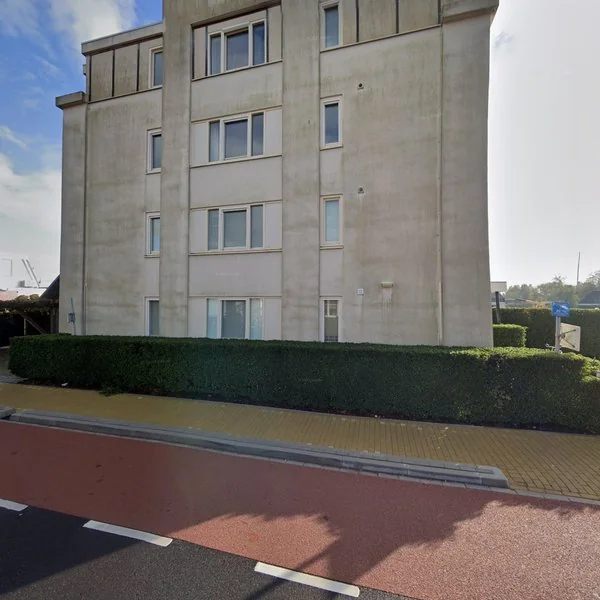 Straatbeeld van Zoutmansweg 17, 2811EX Reeuwijk