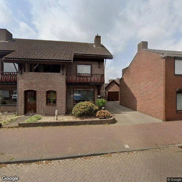 Straatbeeld van Zr Marie Adolphinestr 18, 4641CP Ossendrecht