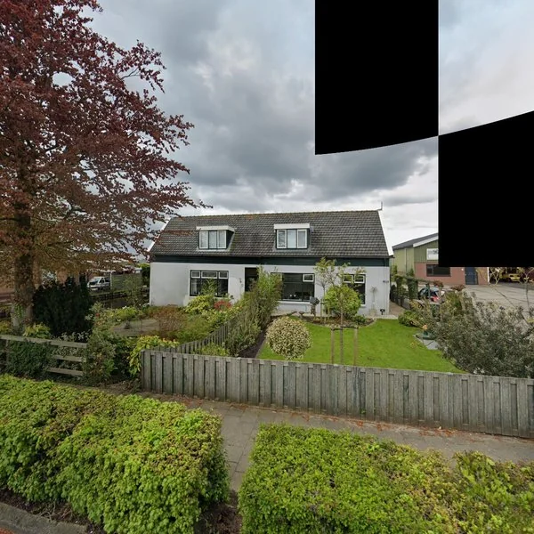 Straatbeeld van Zuideinde 102, 2371BX Roelofarendsveen