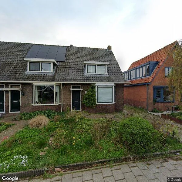 Straatbeeld van Zuideinde 253, 1511GN Oostzaan