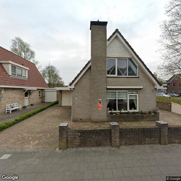 Straatbeeld van Zuideinde 59, 1511GB Oostzaan
