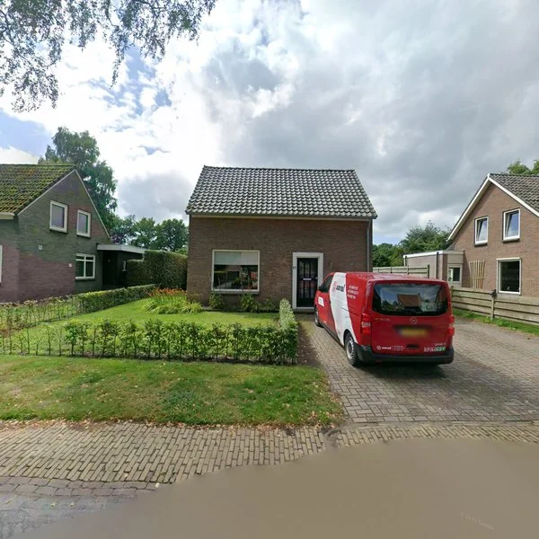 Straatbeeld van Zuidenweg 17, 7991AL Dwingeloo