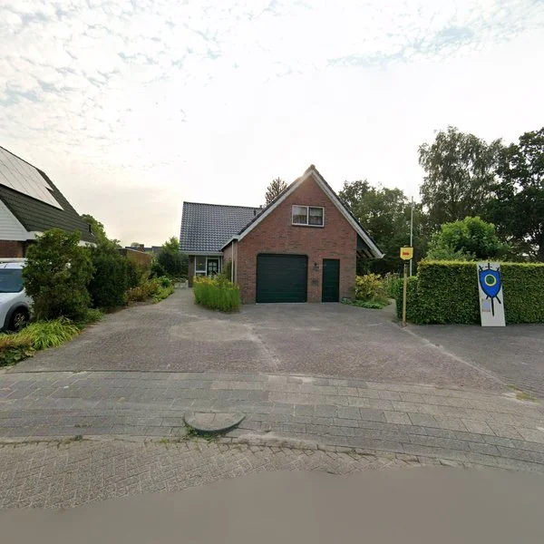 Straatbeeld van Zuiderkluft 3, 9822CB Niekerk