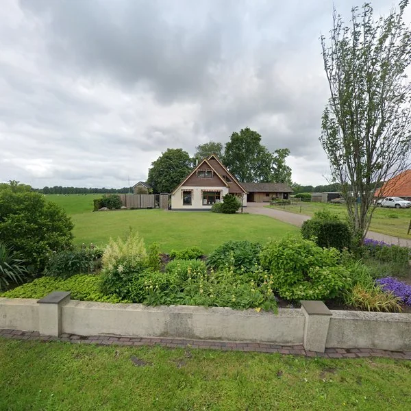 Straatbeeld van Zuiderweg 23, 8393KT Vinkega